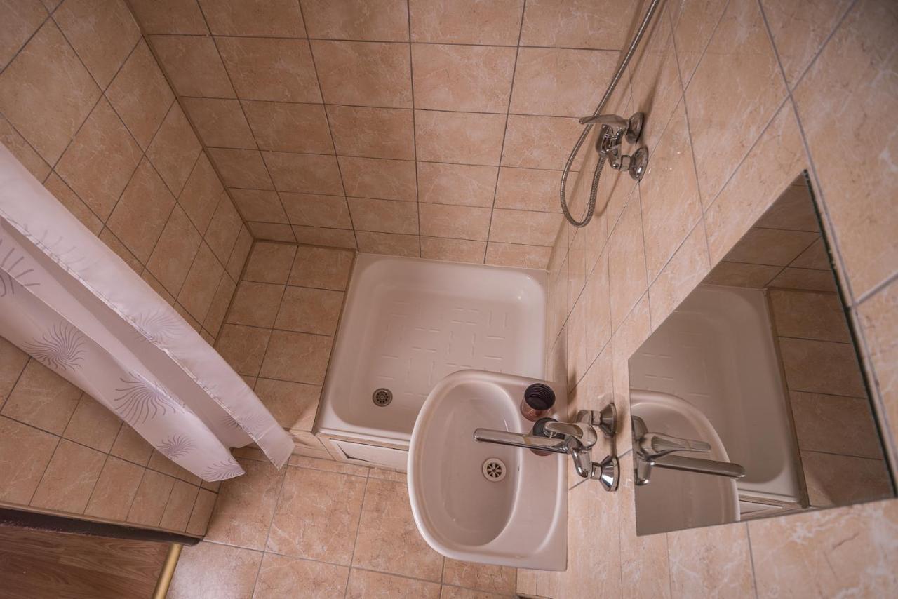 Hybadlo Motel Liptovsky Hradok Bagian luar foto